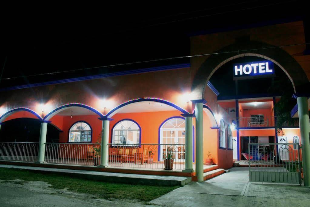 Hotel Hacienda 3*